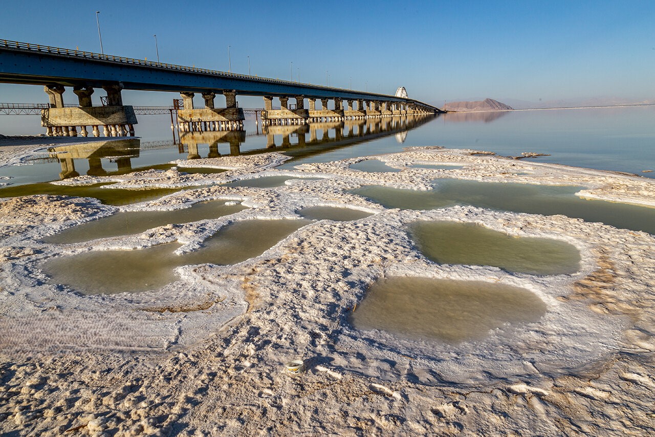 تامین حق آبه دریاچه ارومیه ضروری است