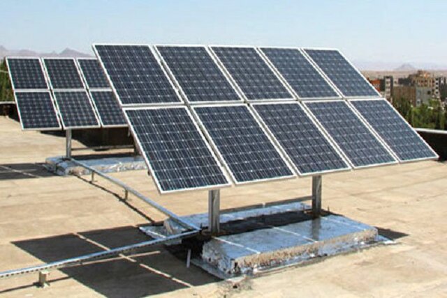 افتتاح همزمان ۱۶ نیروگاه خورشیدی در آذربایجان شرقی و ۵ استان دیگر